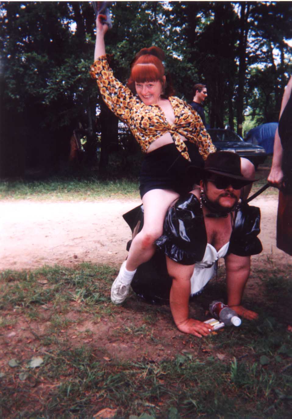 ../codini/susie-n-mount3.jpg