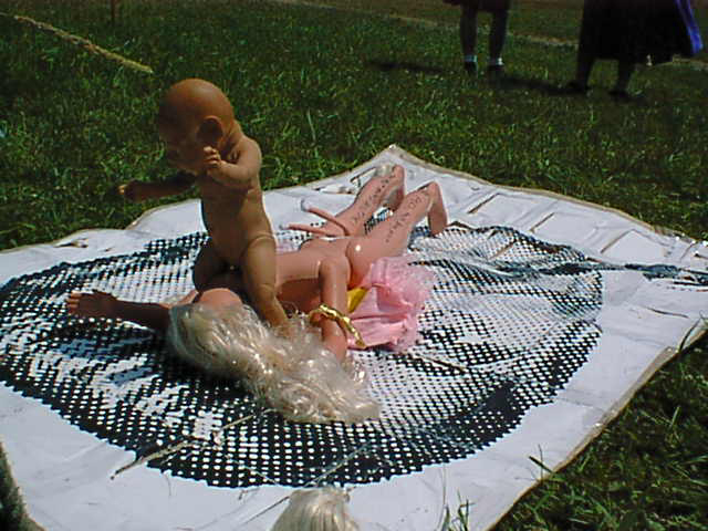 ../fedcom2/BabyNBarbie.jpg