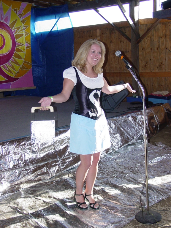 ../../5X-Day-Photos/Enki/hero0011SubGeuinessGirl.jpg