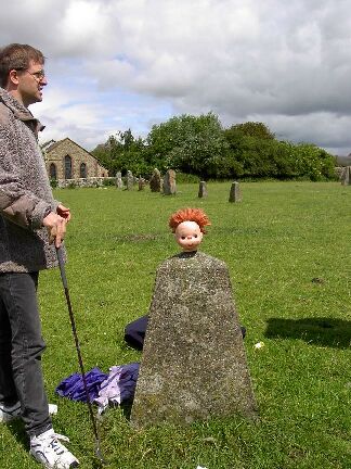 ../../5X-Day-Photos/EuroXDV-Avebury-Kiel/avebury-xda-dlaunching5.jpg