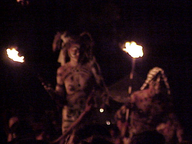 ../bonfire/bonfire-cm-006.JPG, 56.3K
