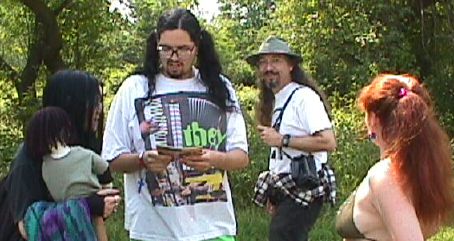 ../ZEPOL/Z-Misc.Scenes/p-kit-gang.JPG