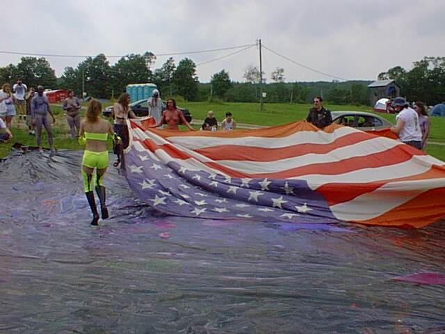 ../WeiCam/wrestling/zflag1.jpg, 88.7K