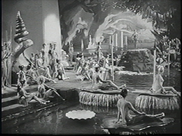 ../A-C-Mars/31throneroom3.jpg