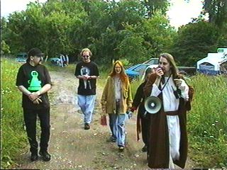 image/7am1-93-bullhorn_jesus.jpg