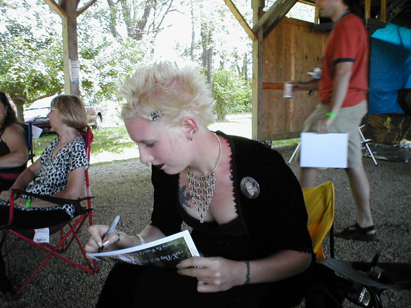 ../../5X-Day-Photos/frop-dec2/130-LEYAUN-SIGNING.JPG
