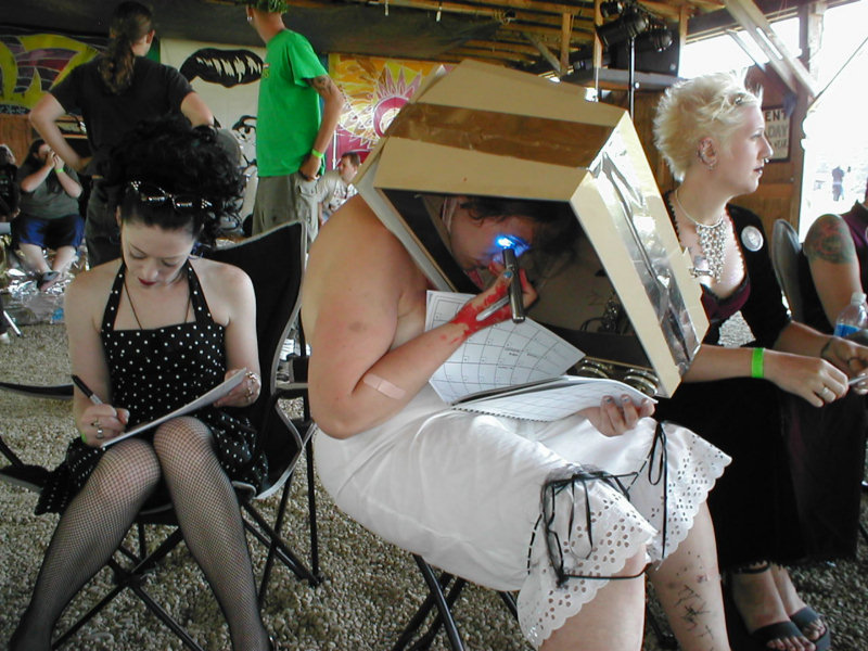 ../../5X-Day-Photos/frop-dec2/146-HELLENA-LEYAUN-SIGNING.JPG