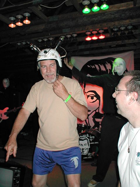 ../../6XDay-Photos/2Frop-Dec/Frop-195-BeerHelmet.jpg