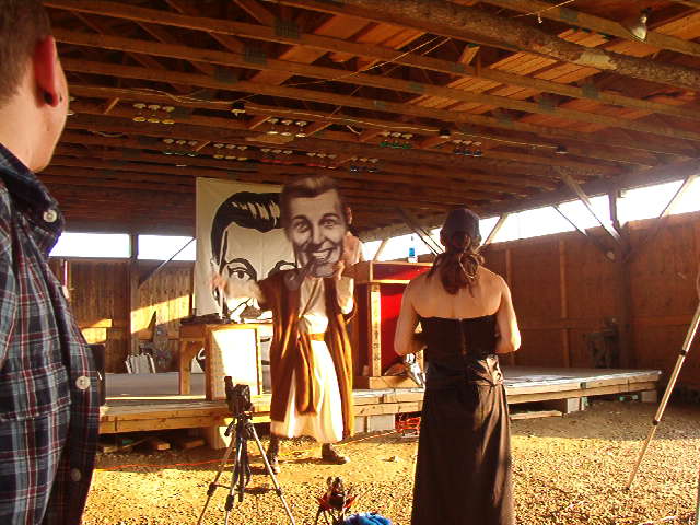 ../../6XDay-Photos/Mags/JesusDobbshead.jpg