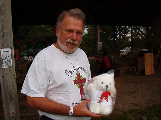 ../../6XDay-Photos/Mags/Pisoff-Bear1.jpg