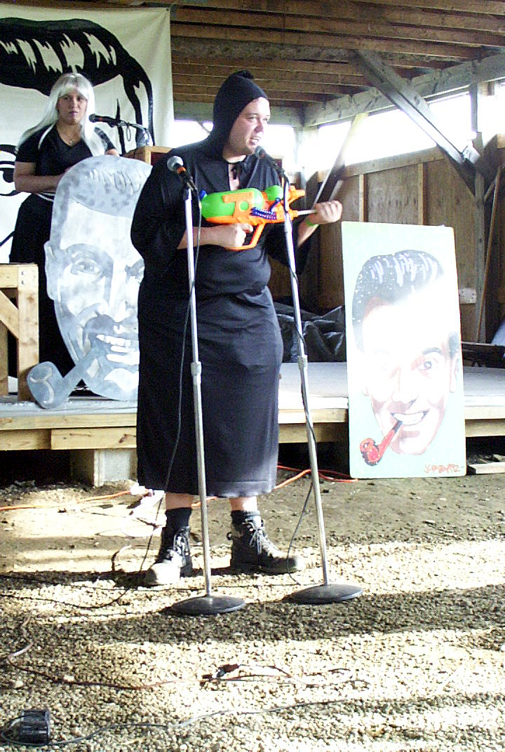 ../../6XDay-Photos/Sifu1/johnnyrocknar.JPG