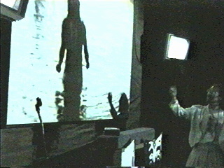 ../DE-JPGs/de70-x-mov.JPG