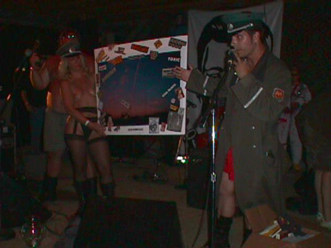 ../../SisterDecadence2/auction2.jpg, 34.2K