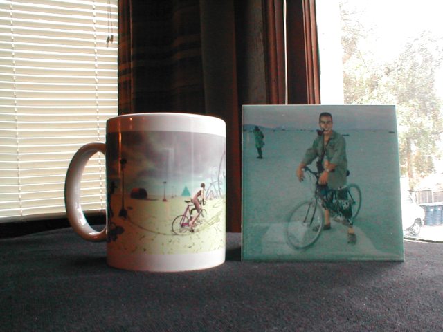 ../cafepress_swag/BurningManBobMug.jpg
