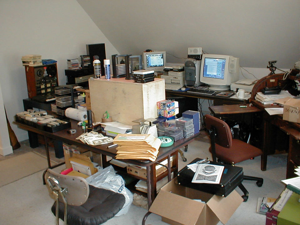 1Office/4-22Off.JPG